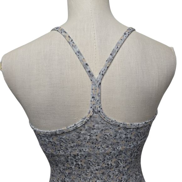 Lululemon Athletic Tank Top Womens Size 4 Racerback Bra Gray Spaghetti Strap‎ - Picture 7 of 8